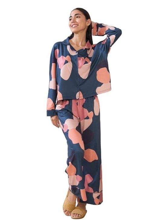 Sweet Dreams Women Pyjama Set